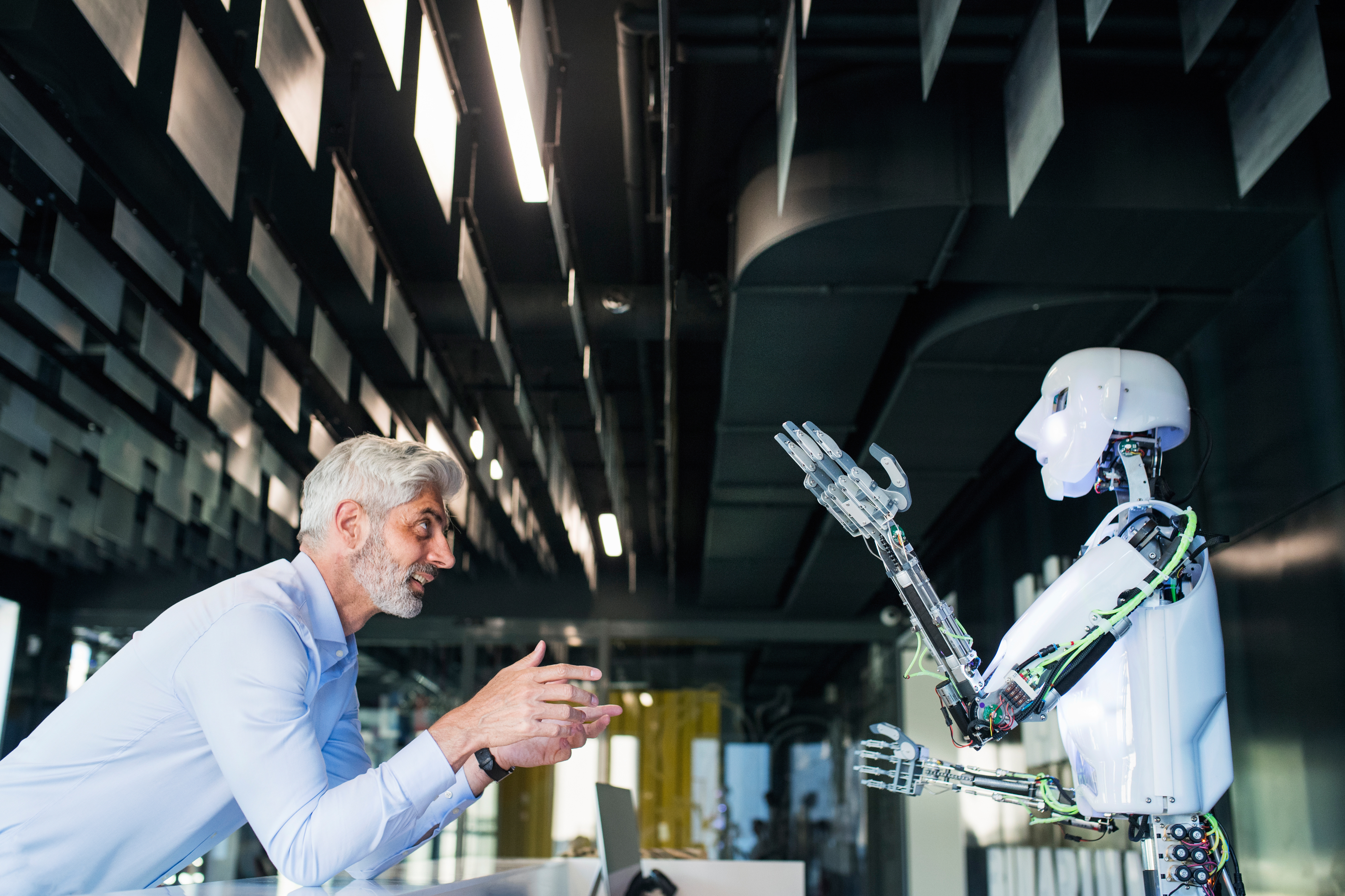 Non solo chatbot: applicazioni e opportunità nell’era dell’AI Non solo chatbot: applicazioni e opportunità nell’era dell’AI